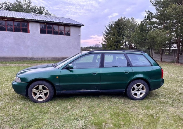 Audi A4 cena 3999 przebieg: 225284, rok produkcji 1998 z Tomaszów Lubelski małe 121